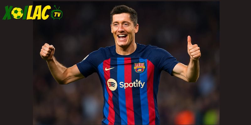 Trung phong người Ba Lan vẫn là mũi nhọn chủ lực của Barcelona. Trung phong người Ba Lan vẫn là mũi nhọn chủ lực của Barcelona.